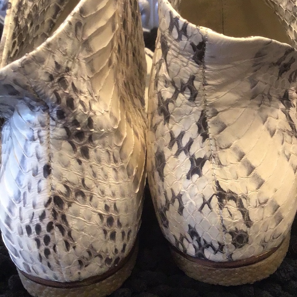 Donald J Pliner Python Reptile Bootie Sandals Siz… - image 5